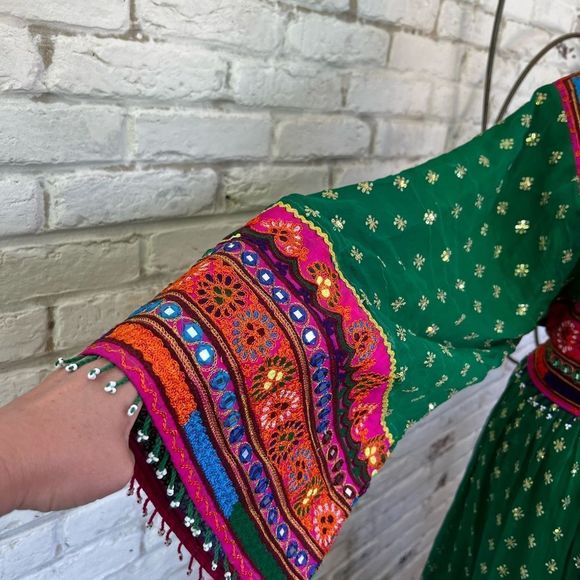 Ethnic festival party beaded mirror detailed midi tie back dress Bollywood - Picture 5 of 7